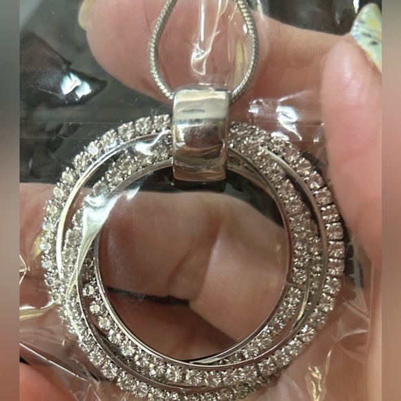 NWT JM Collection Velvet Flocked Jacquard Top Blouse attached Necklace Size XS - Picture 4 of 11